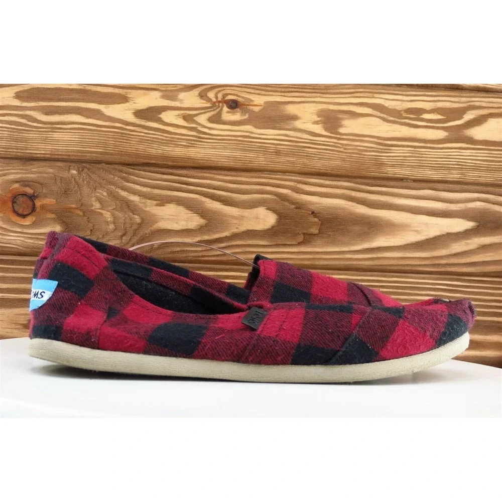 Toms Size 8.5 M Red Flat Fabric Men‎ Shoes